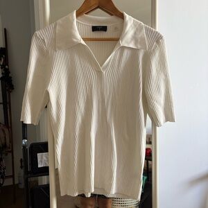 T Tahari Ivory Ribbed Knit collared top